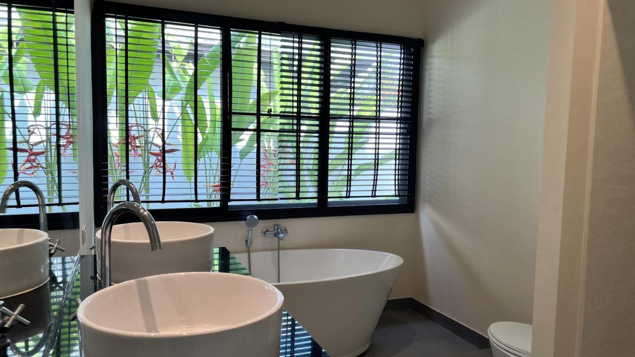 Plunge Tropic Villas 2 Naiharn Rawai Ngoại thất bức ảnh